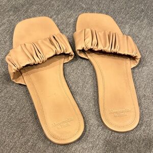 Abercrombie & Fitch slides